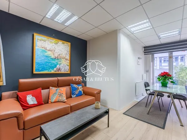 Bureaux de 210m2 - Lyon 6 !