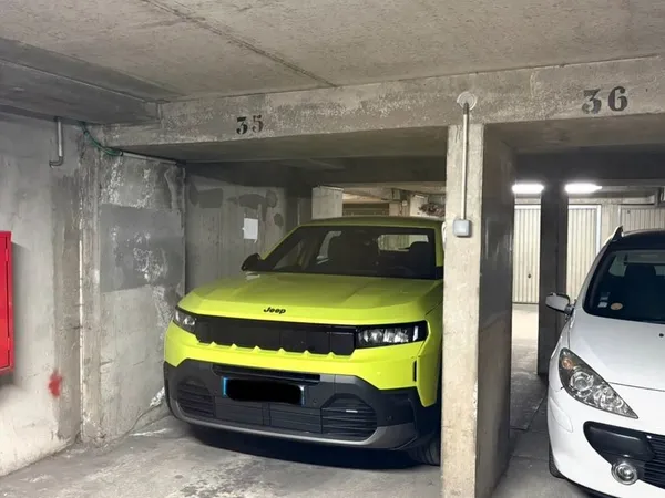 Centre, gare, parking sous-sol - toutes voitures