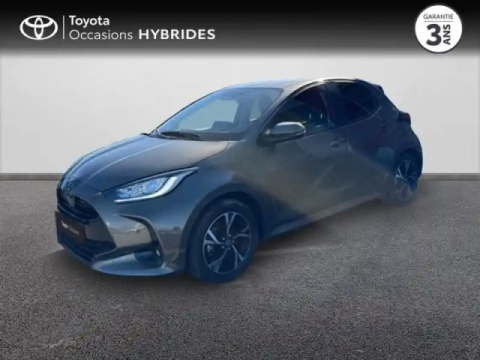 Toyota Yaris 116h design 5p mc24