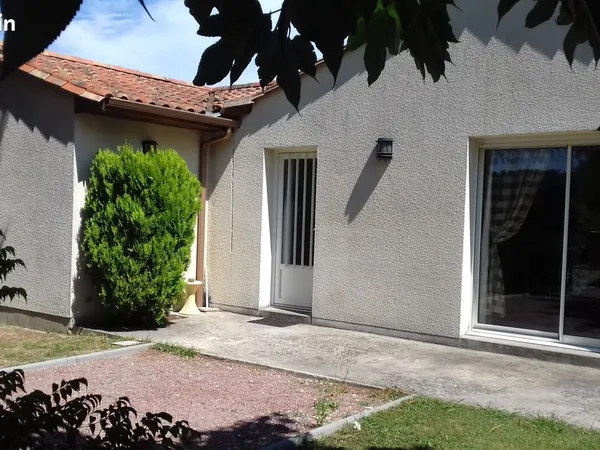 A louer Logement Meublé