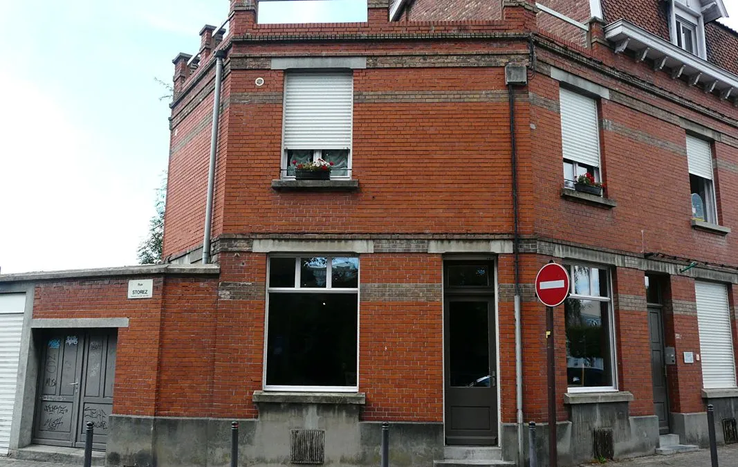Photo 1