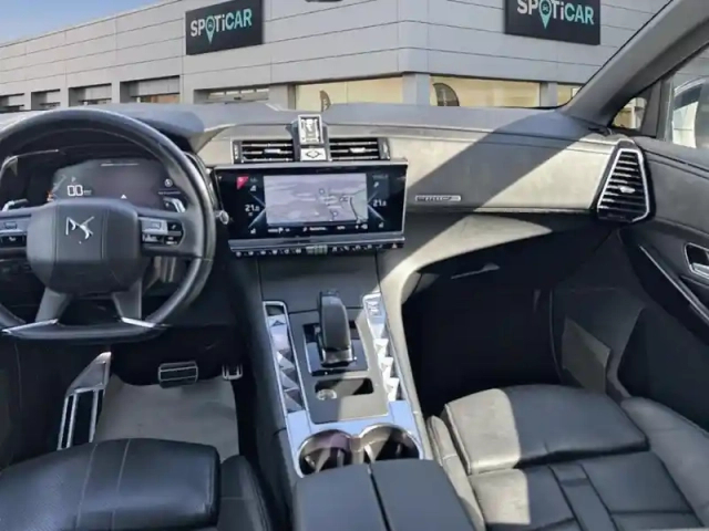Ds Ds 7 ds7 crossback hybride e-tense 300 eat8 4x4 rivoli — photo 10