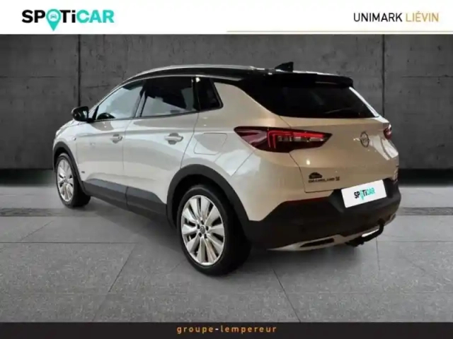 Opel Grandland X hybrid4 300ch ultimate — photo 10
