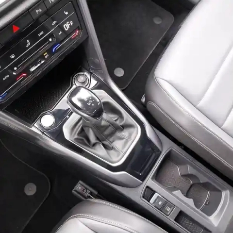 Volkswagen T-Roc 1.5 tsi evo 150 start/stop dsg7 — photo 9