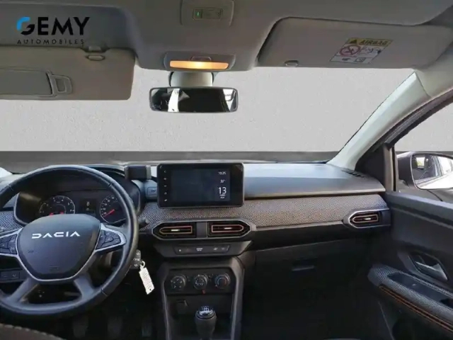 Dacia Sandero eco-g 100 — photo 8