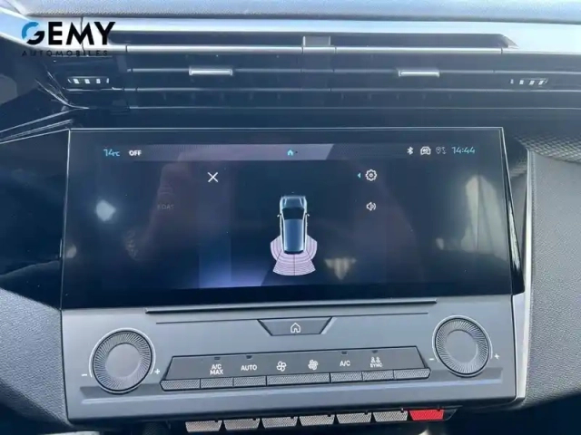 Peugeot 308 hybrid 145 e-dcs6 — photo 16