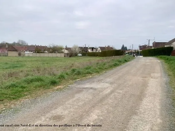 Terrain constructible 467 m²