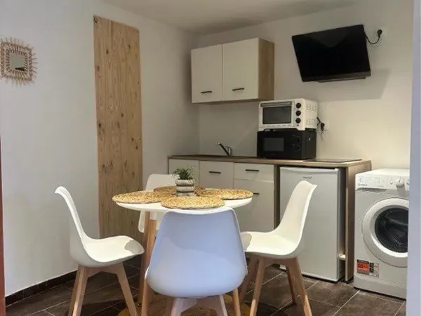 Studio meublé