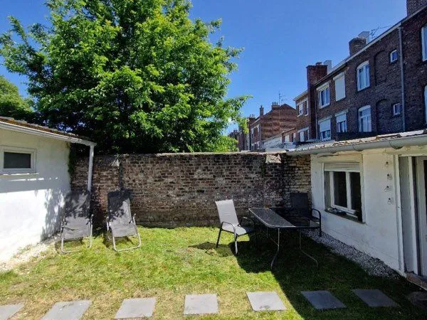 Colocation avec douche privée et jardin