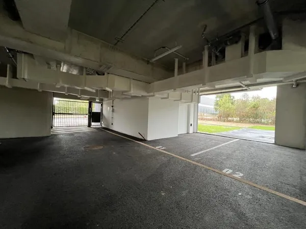 PARKING COUVERT - SAINT HERBLAIN