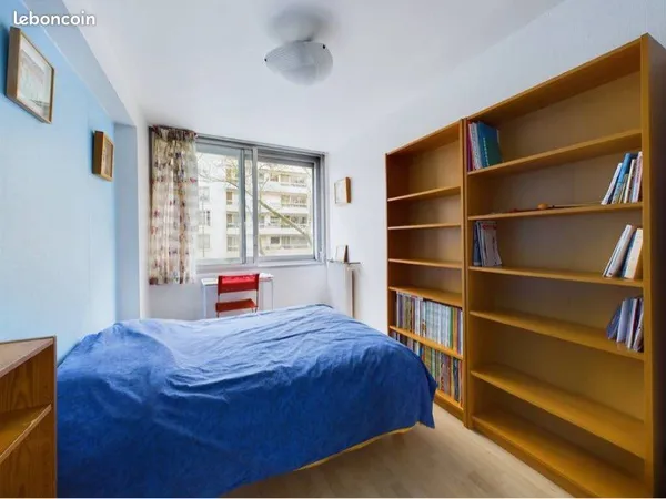 Chambre à louer pour 2 mois Paris 11
