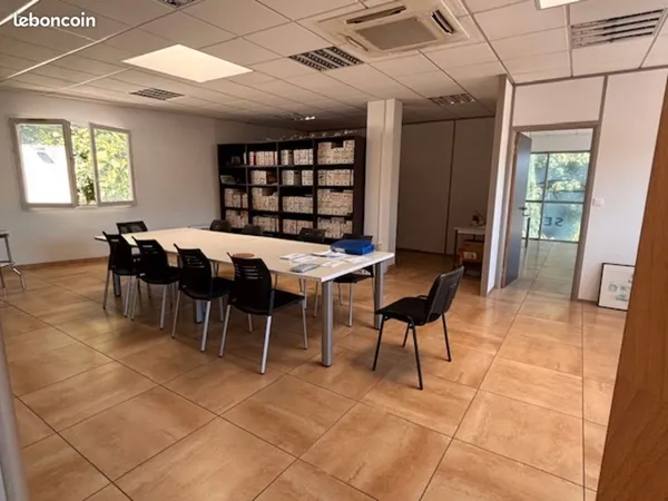 Bureaux 220 m² SAINT CHAMOND