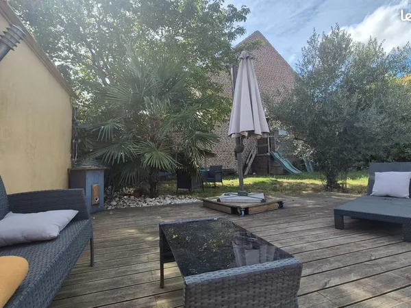 Maison 7 pièces 199 m²