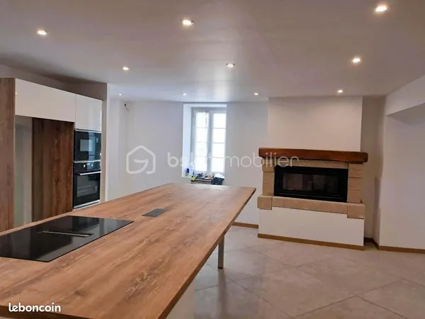 Maison 11 pièces 180 m²