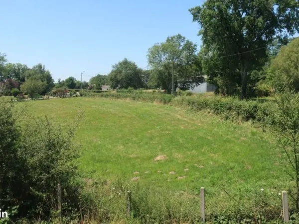 Terrain 3022 m² Saint-Sulpice-les-Feuilles