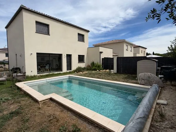 Maison 5 pièces avec piscine - Sainte-Croix-de-Quintillargues