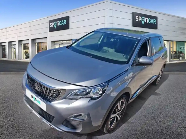 Peugeot 5008 puretech 130ch s&amp;s bvm6 — photo 1