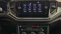Volkswagen T-Roc 2.0 TDI 150ch Carat S&S — photo 19
