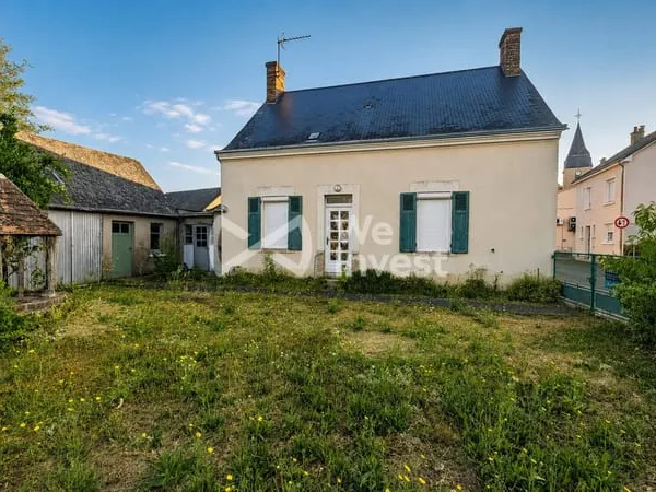 Maison à rénover, fort potentiel, plein coeur de teloché
