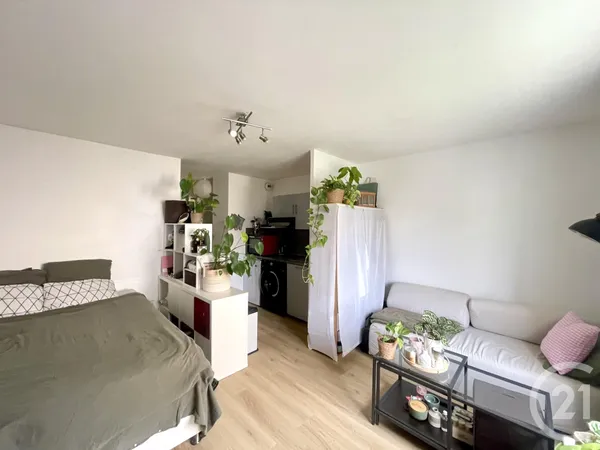 Studio 1 pièce 25 m²