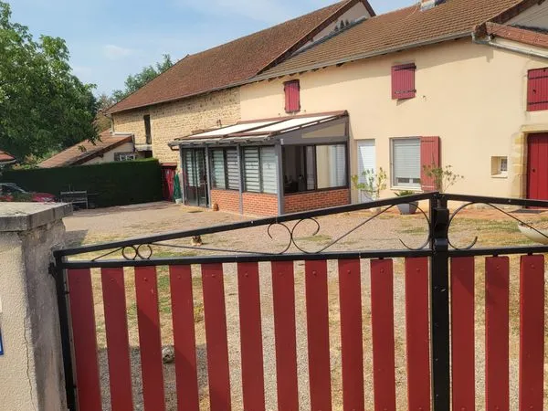 Maison secteur la Clayette