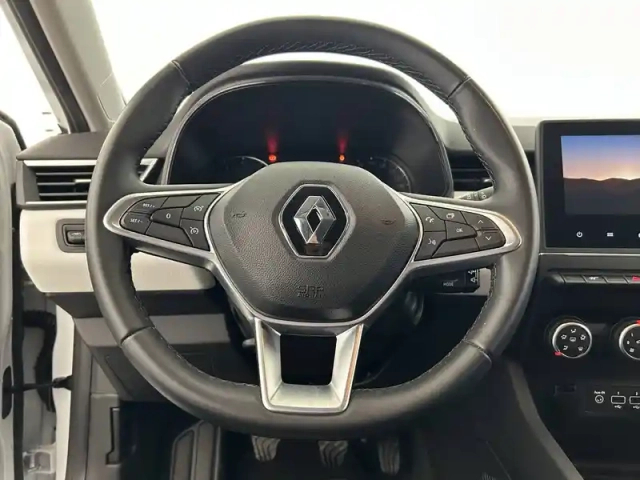 Renault Clio sce 65 — photo 24