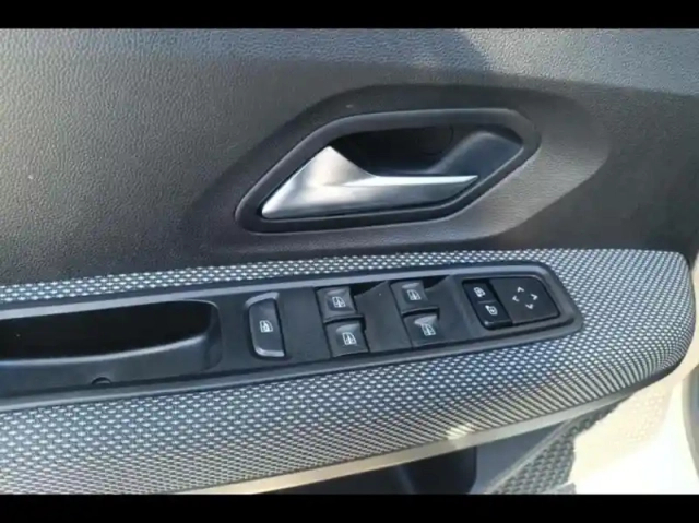 Dacia Sandero 1.0 eco-g 100ch confort -22 — photo 10