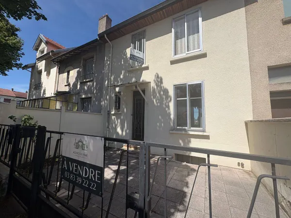 Maison 5 pièces 100 m²
