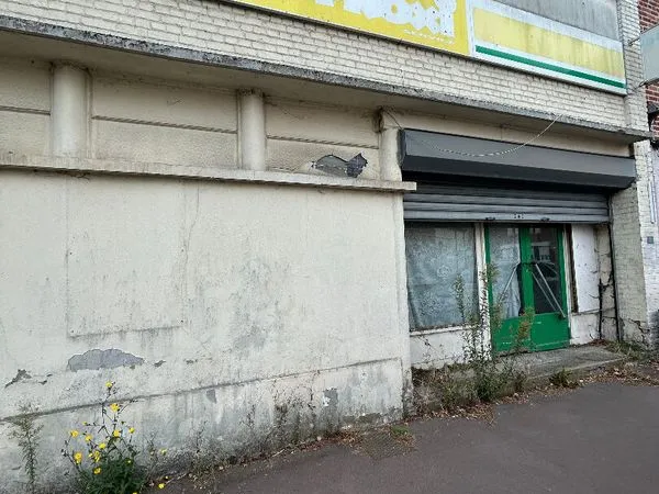 Local commercial 330 m² CUINCY