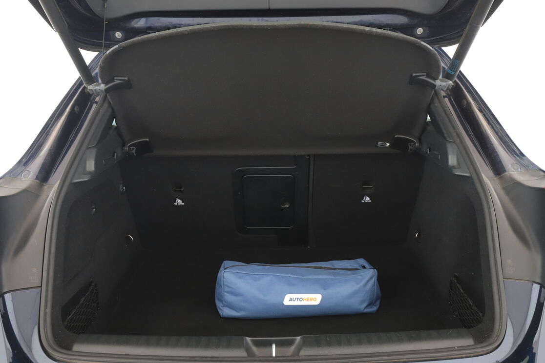 Mercedes-Benz GLA 220 d Fascination 7G-DCT — photo 15