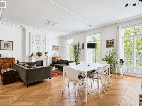 Appartement 5 pièces 127 m²