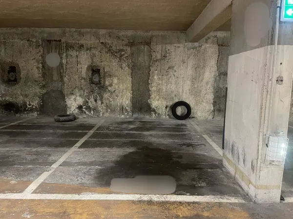 Parking 10 m²