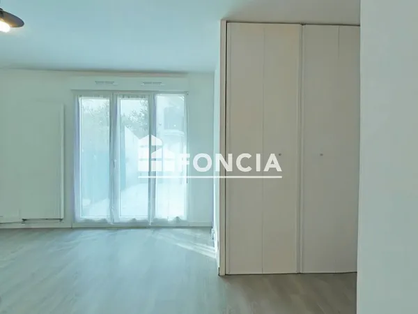 Appartement Location Le Blanc-Mesnil 3p 57m² 1180€