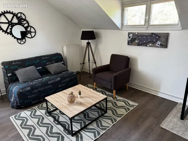 Studio meublé 30 m² - Tout compris - Clim - Parking
