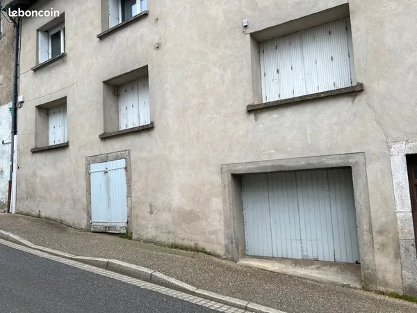 Vend immeuble de rapport a la salvetat sur agout