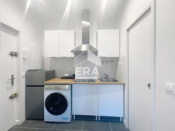 Studio 1 pièce 18 m²