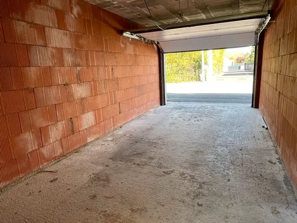 Garage / box de stockage 19m2 - 48m3