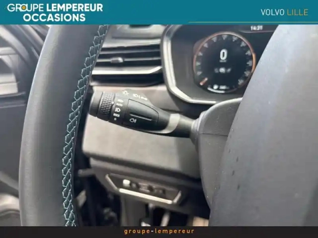 Lynk&Amp;Co 01 1.5 phev 261ch dcth 7 — photo 9