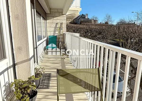 Magnifique appartement avec ascenseur et balcon
