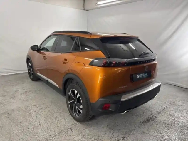 Peugeot 2008 1.2 puretech 130ch s&amp;s allure pack eat8 — photo 6