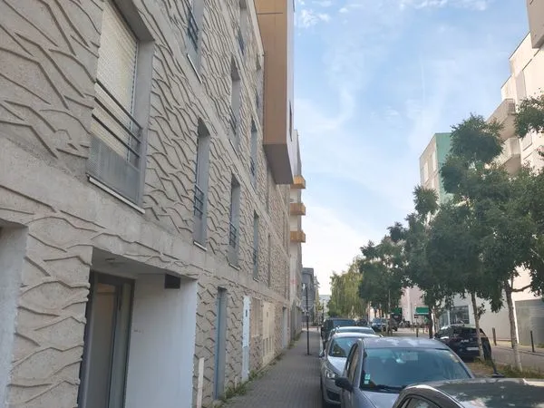 Vente appartement avec une place de parking - Île de Nantes