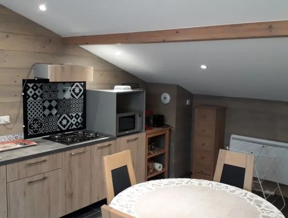 Studio meublé à louer