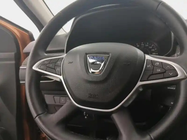 Dacia Sandero 1.0 eco-g 100ch stepway confort -22 — photo 150