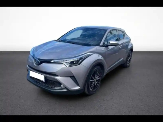 Toyota C-Hr hybride distinctive — photo 1