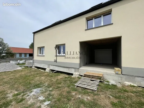 Maison 5 pièces 284 m²