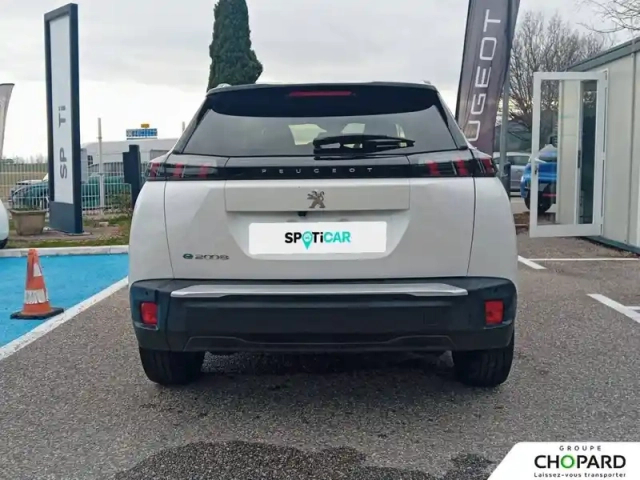 Peugeot 2008 electrique 136 ch — photo 63