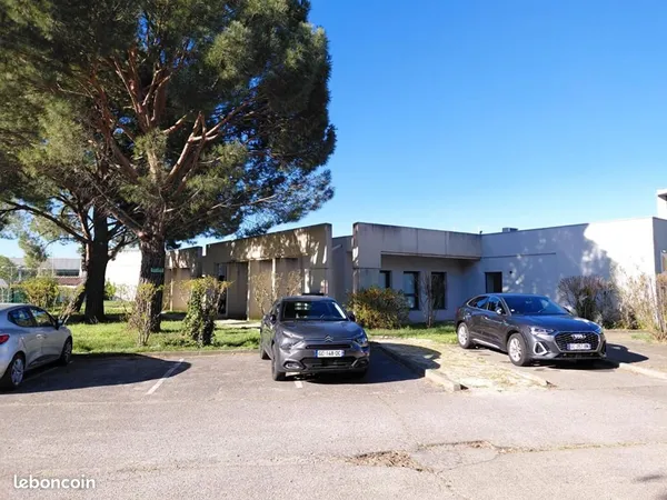 Local commercial 125 m²