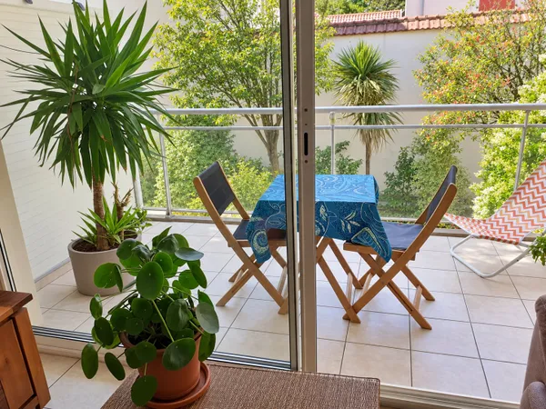 BIARRITZ CENTRE AU CALME T3 AVEC TERRASSE