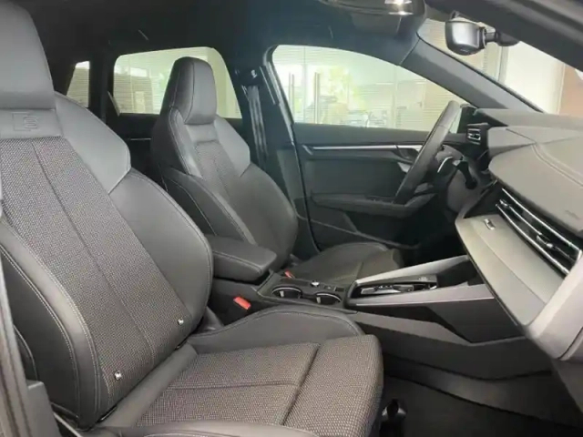 Audi A3 sportback 40 tfsi e 204ch phev s line s tronic 6 — photo 14
