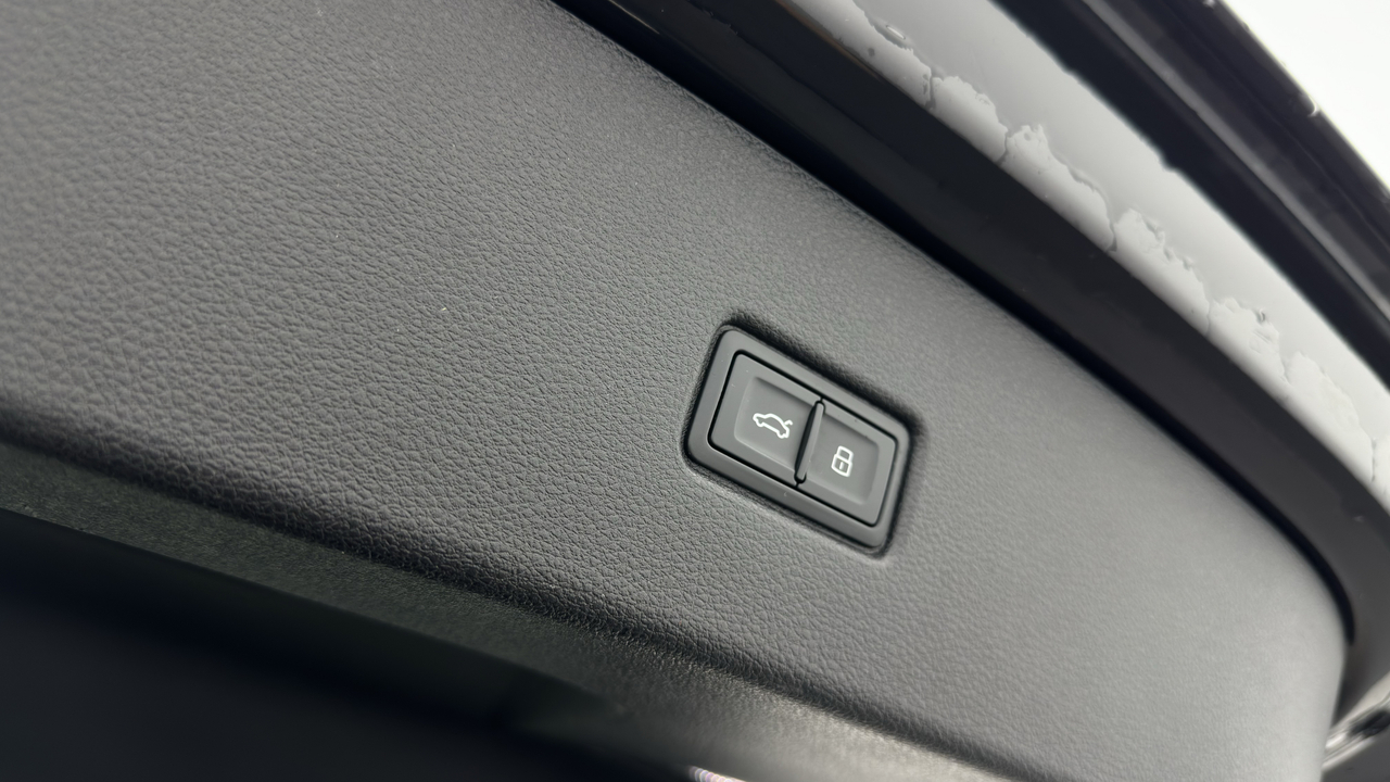 Audi Q5 Sportback 40 TDI 204 S tronic 7 Quattro — photo 37